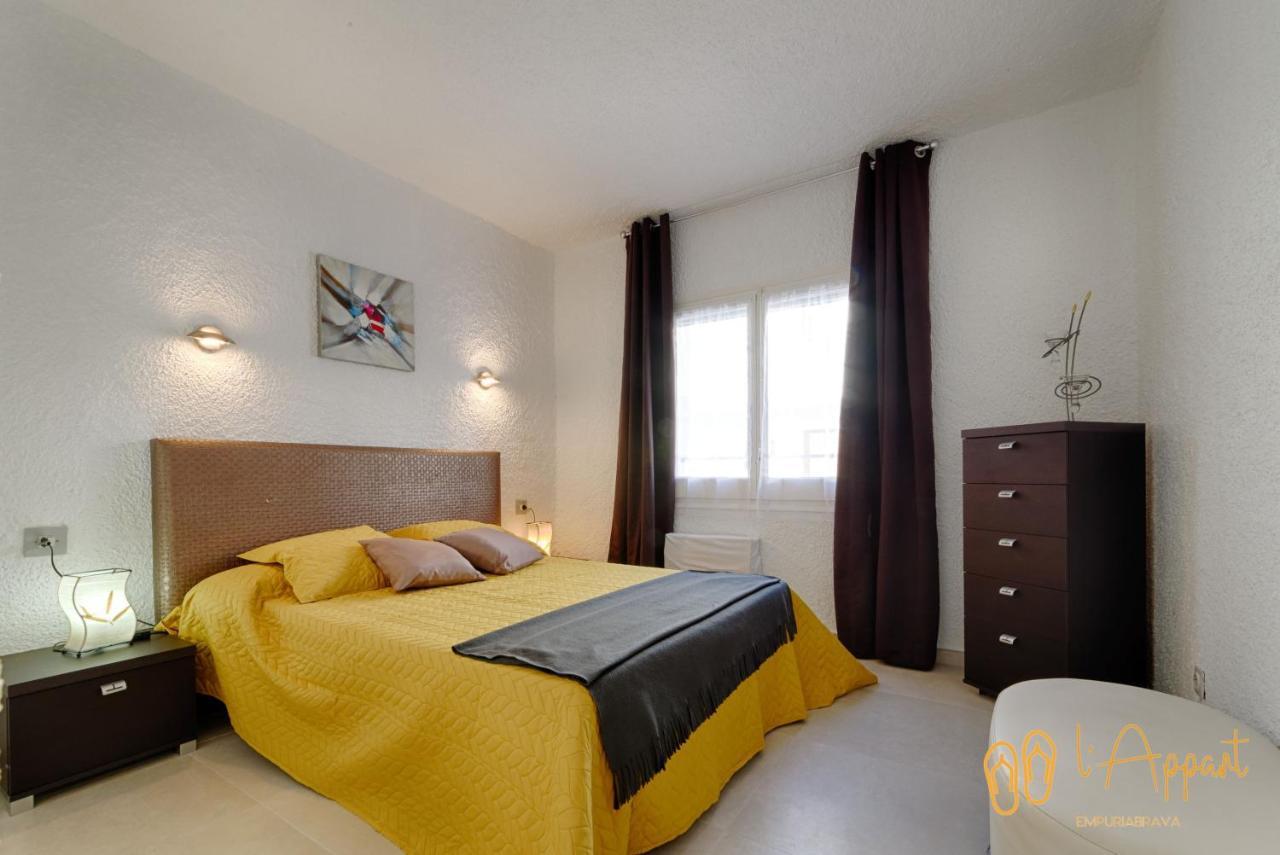 Lappart Empuriabrava Buitenkant foto